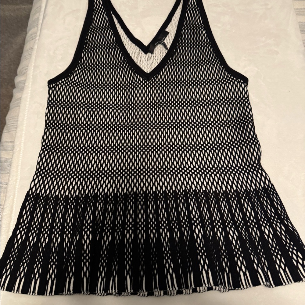 Black and white top